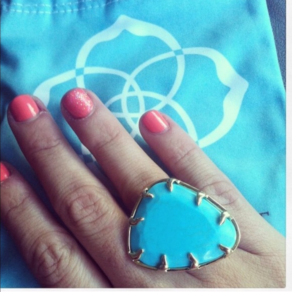 Kendra Scott turquoise Jolie ring. Size 5/6.